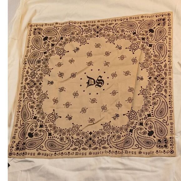 Snoop Dogg Men's White T-Shirt - Size XL - New with Tags - Picture 3 of 5